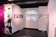 「フリクリクリ展」の様子。