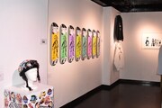 「フリクリクリ展」の様子。