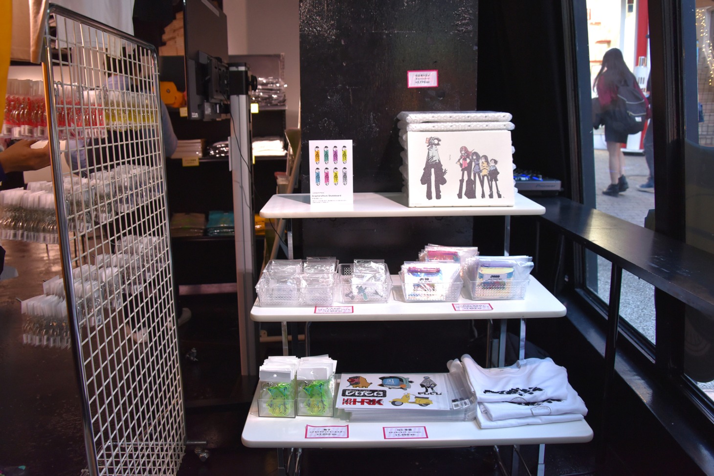 「フリクリクリ展」の様子。