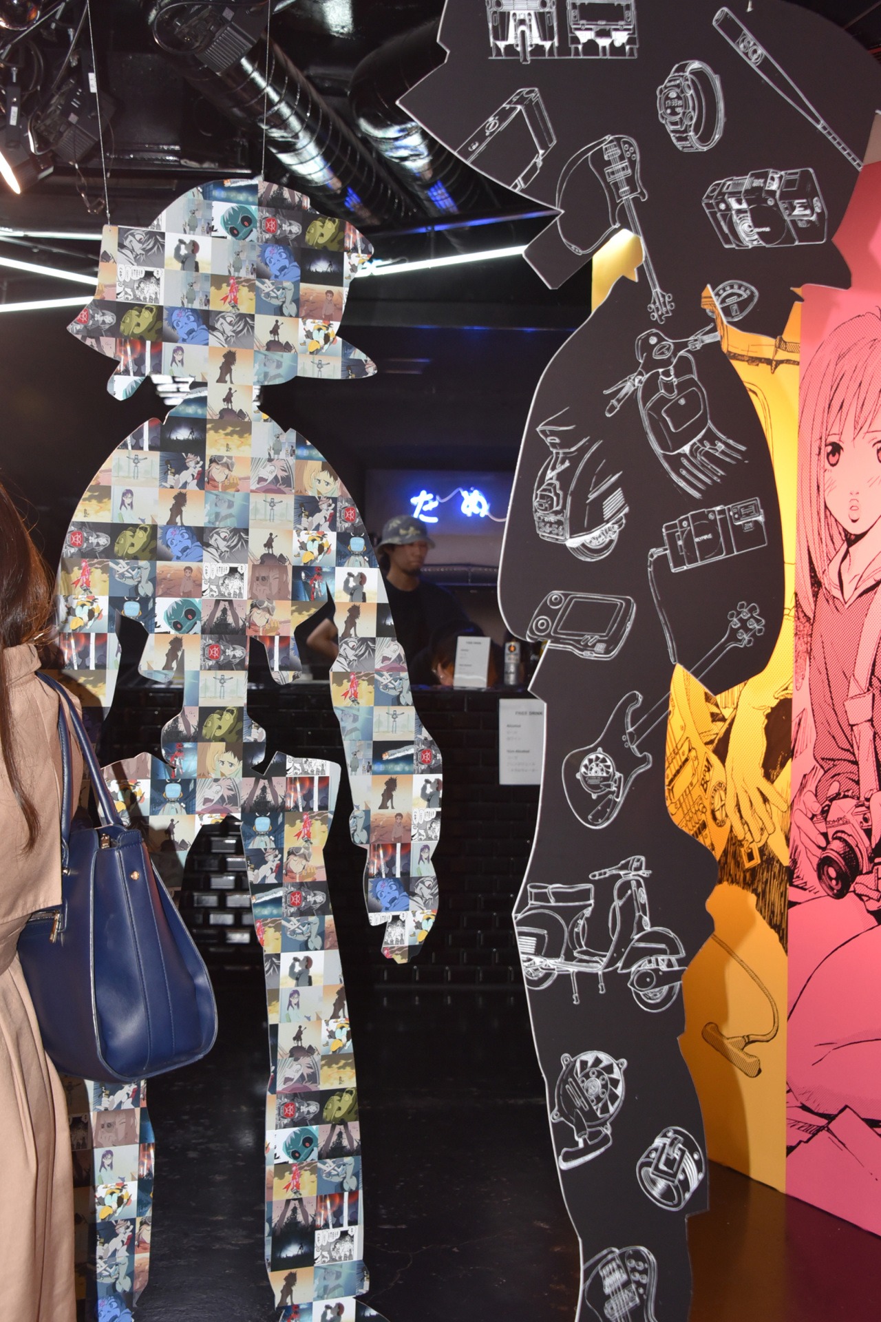 「フリクリクリ展」の様子。