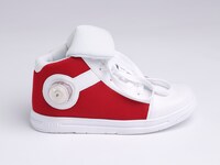 「名探偵コナンシューズ　－キック力増強シューズ ver.－」