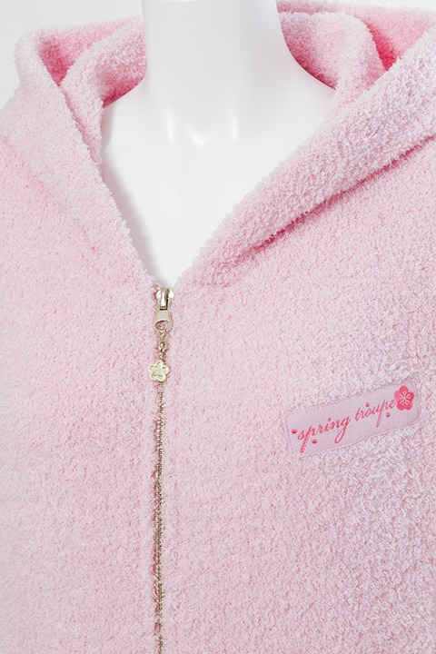 春組モデルのルームウェア。