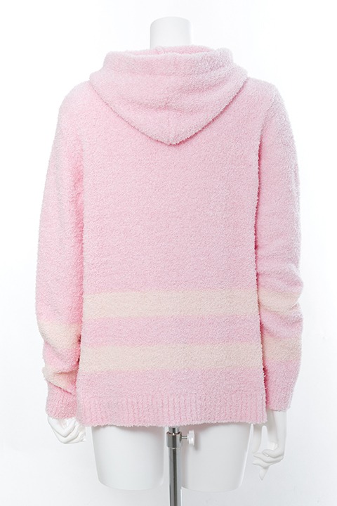 春組モデルのルームウェア。