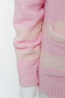 春組モデルのルームウェア。