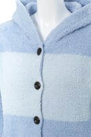 冬組モデルのルームウェア。