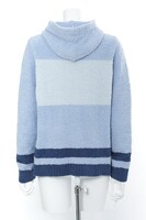 冬組モデルのルームウェア。