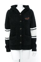 秋組モデルのルームウェア。