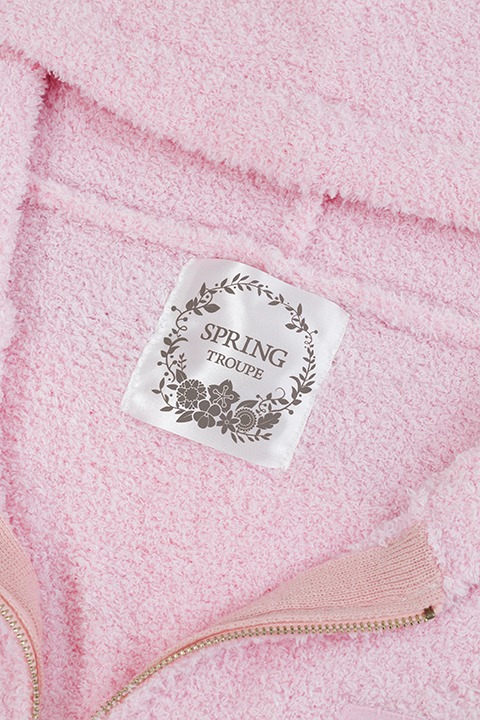 春組モデルのルームウェア。