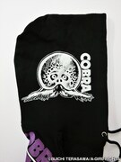 「コブラ-COBRA- ラグ・ボールプルパーカ」フード部分