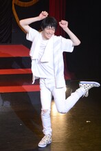 末原拓馬扮する山田光路郎。