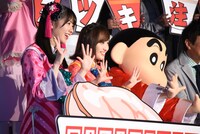 映画「映画クレヨンしんちゃん 爆盛！カンフーボーイズ ～拉麺大乱～」舞台挨拶の様子。