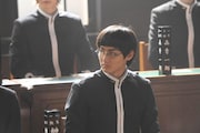 野村周平演じる東郷菊馬。