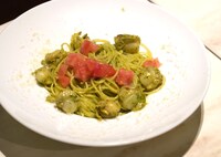 「サンジのおれ様レストラン」の新メニュー「ホタテのジェノベーゼ～魚人島名物!?～」。