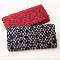 甲州印伝×機動戦士ガンダムの長財布。