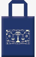 「不織布バッグ」のイメージ。