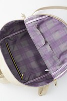 灰原哀モデルのリュック。