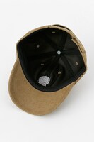 灰原哀モデルのキャップ。