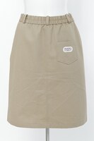 灰原哀モデルのボトムス。