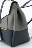 安室透モデルのリュック。