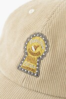 安室透モデルのキャップ。