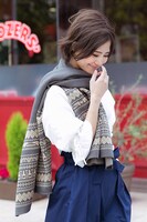 安室透をイメージしたファッションアイテムの着用例。