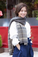 安室透をイメージしたストールの着用例。