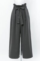 安室透モデルのボトムス。