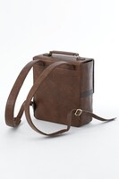 江戸川コナンモデルのリュック。