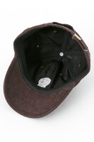 江戸川コナンモデルのキャップ。