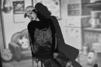 コラボアパレルの着用イメージ。