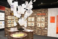 「連載開始50周年記念『あしたのジョー展』」の様子。「あしたのジョー」を原案とした、アニメ「メガロボクス」のコーナーも設けられた。