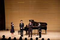 左から司会の豊島ゆり、タカノユウヤ、谷口悟朗、ピアニート公爵。