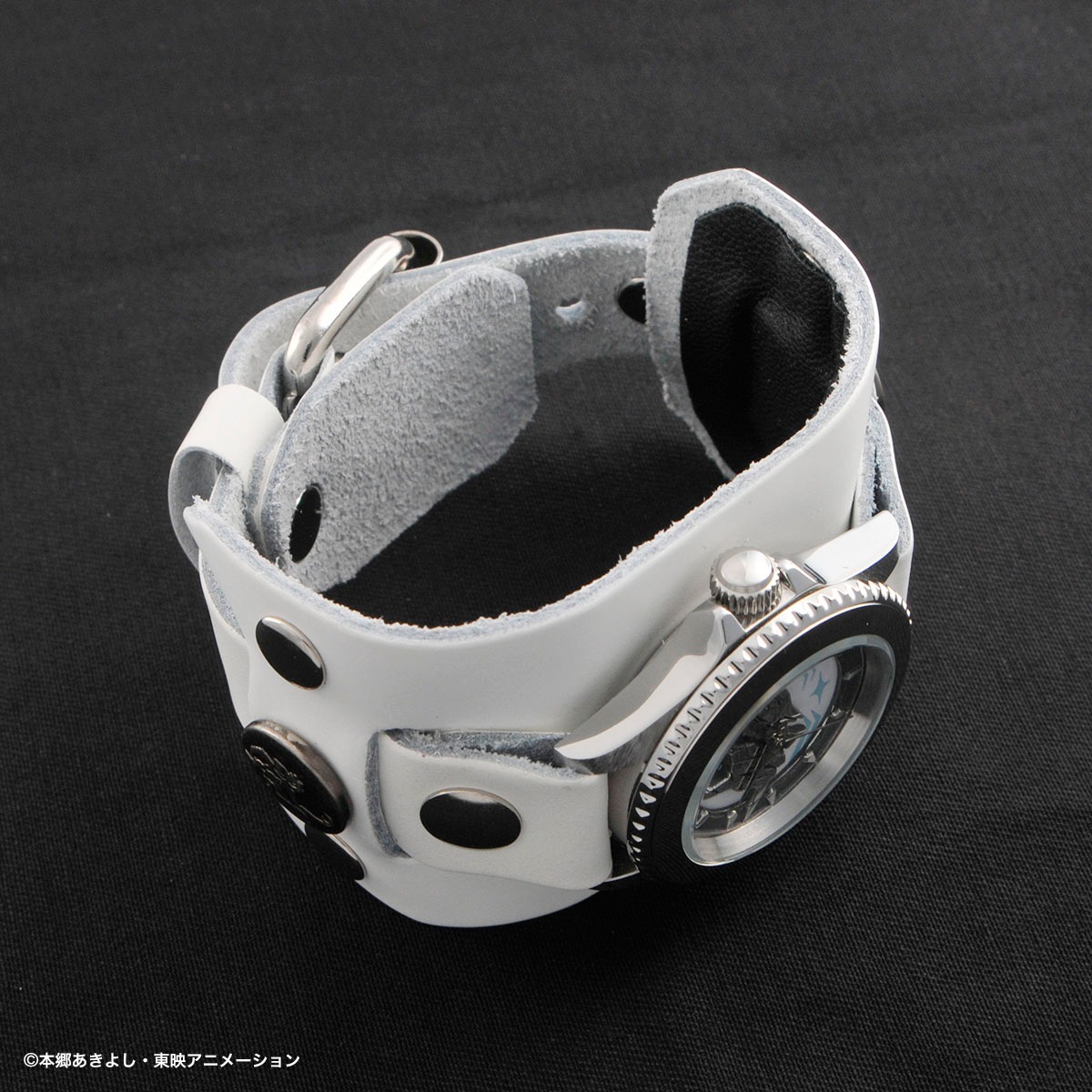 「OMEGAMON:MERCIFULMODE × Red Monkey Designs Collaboration Wristwatch Silver925 High-End Model」