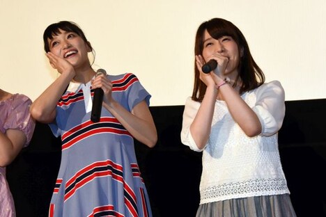 左から、「プリパラ」より茜屋日海夏、伊達朱里紗。