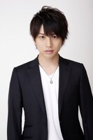 暁役の反橋宗一郎