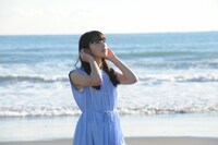 小松菜奈扮する橘あきら。