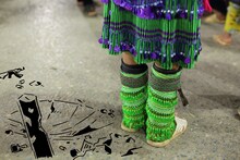 西島大介、かくたみほのコラボフォト。