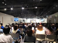 「『Buster Bros!!! VS MAD TRIGGER CREW』発売記念『ヒプノシスマイク-ニコ生Rap Battle-』公開生放送」の様子。