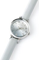 霜月隼モデルの腕時計。