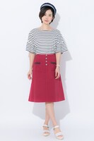 「ツキウタ。THE ANIMATION」をモチーフにしたファッションアイテムの着用例。