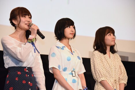 OVA「あさがおと加瀬さん。」上映会の舞台挨拶の様子。