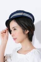 「ツキウタ。THE ANIMATION」をモチーフにしたファッションアイテムの着用例。