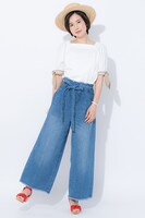 「ツキウタ。THE ANIMATION」をモチーフにしたファッションアイテムの着用例。