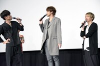 左から櫻井孝宏、宮野真守、諏訪部順一。