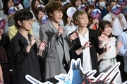 左から櫻井孝宏、宮野真守、諏訪部順一、小澤亜李。