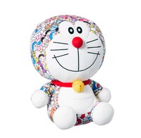 「ドラえもんぬいぐるみ」 (c)2017 Takashi Murakami/Kaikai Kiki Co.,Ltd.All Rights Reserved.　 (c)Fujiko-Pro