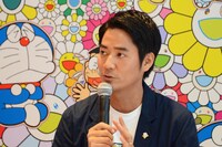 ユニクロのUTコラボレーション推進部部長・松沼礼氏。