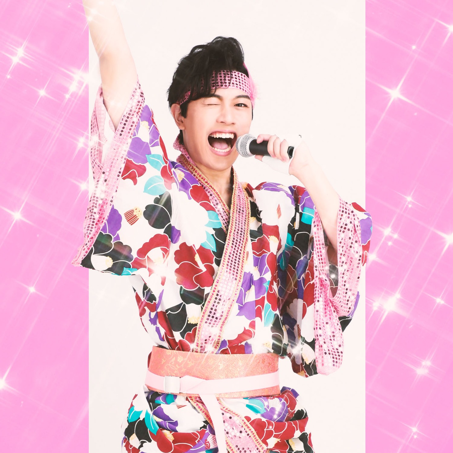 芹沢尚哉扮する良快成敦史。