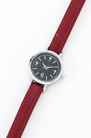 シロウ・コトミネモデルの腕時計。