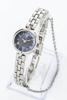 ルーラーモデルの腕時計。